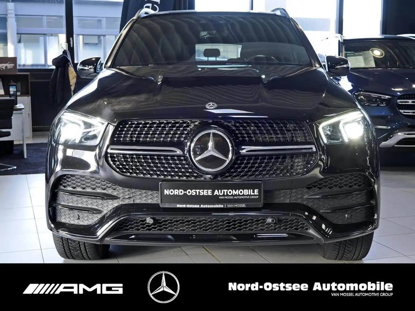 Mercedes-Benz GLE 450 4M AMG PANO MBUX BURMESTER KLIMA Schwarz - 2