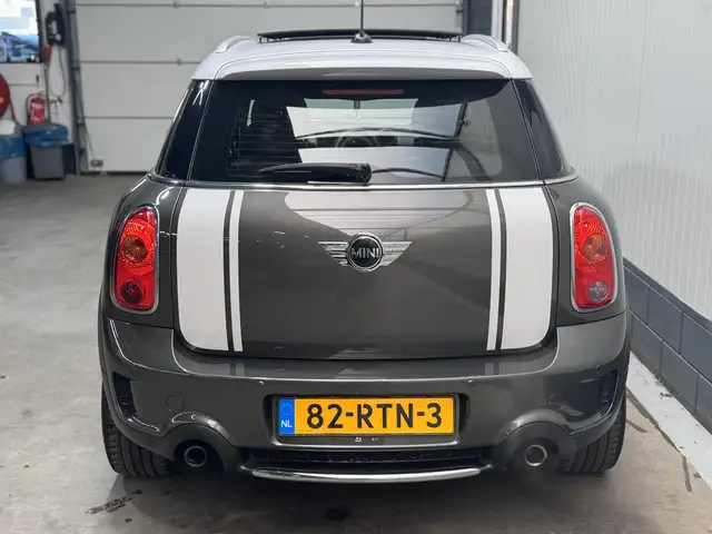Mini Countryman view 6