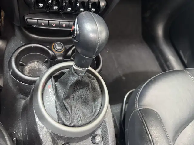 Mini Countryman view 12