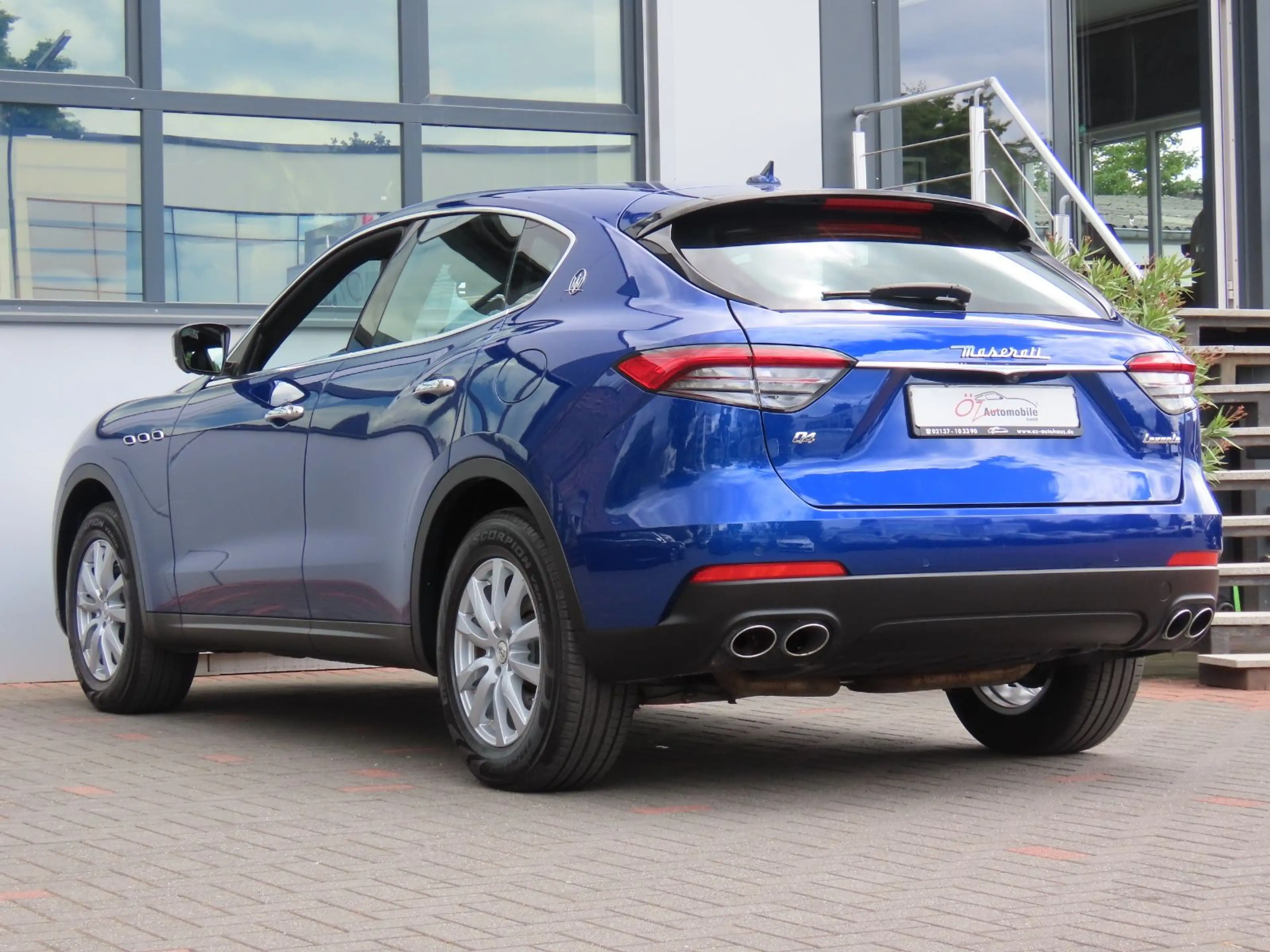 Maserati Levante Q4 3.0 V6 Autom. 360° Kamera Panorama — photo 11