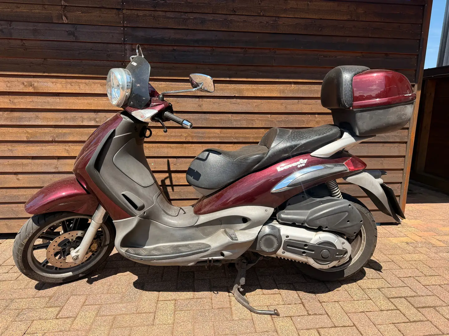 Piaggio Beverly 500 Rouge - 1