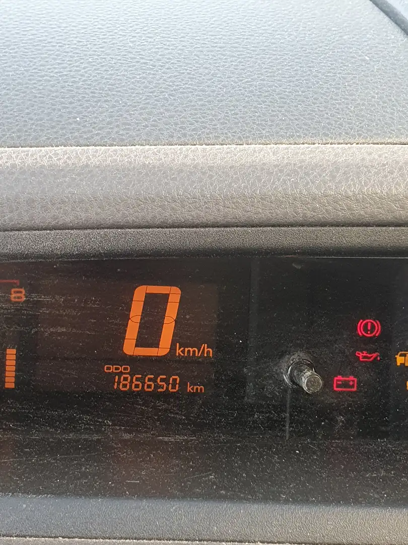 Suzuki Liana Liana Kombi 1.6 Verde - 2