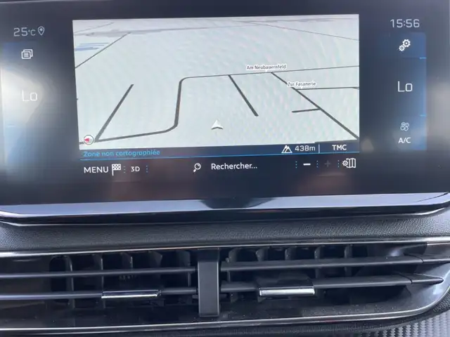 Peugeot 5008 view 18