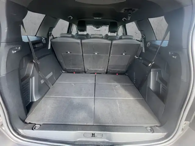 Peugeot 5008 view 7