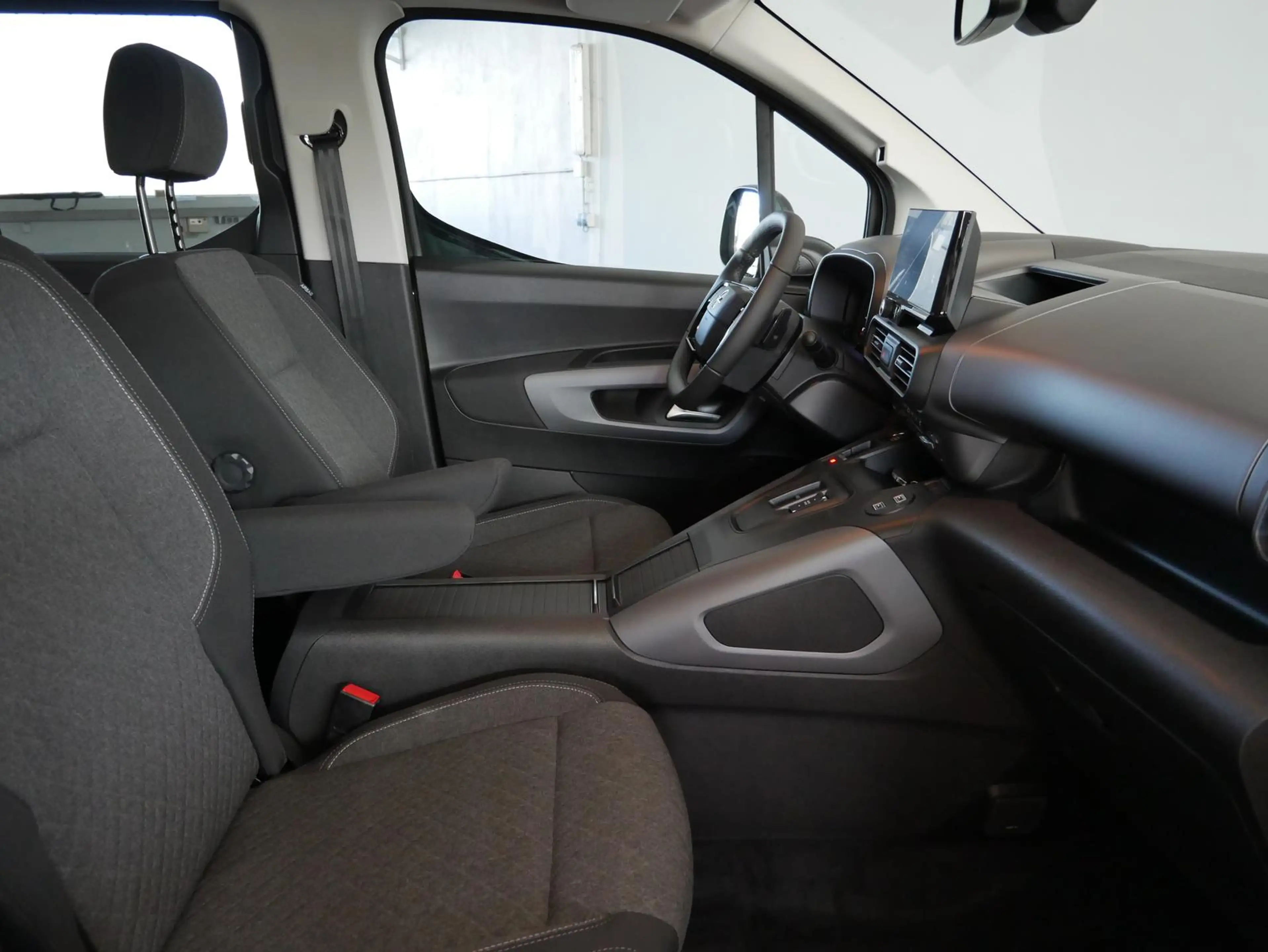 Opel Combo GS 1.5 Diesel AT | Navi | Pano | SHZ | RFK — photo 10