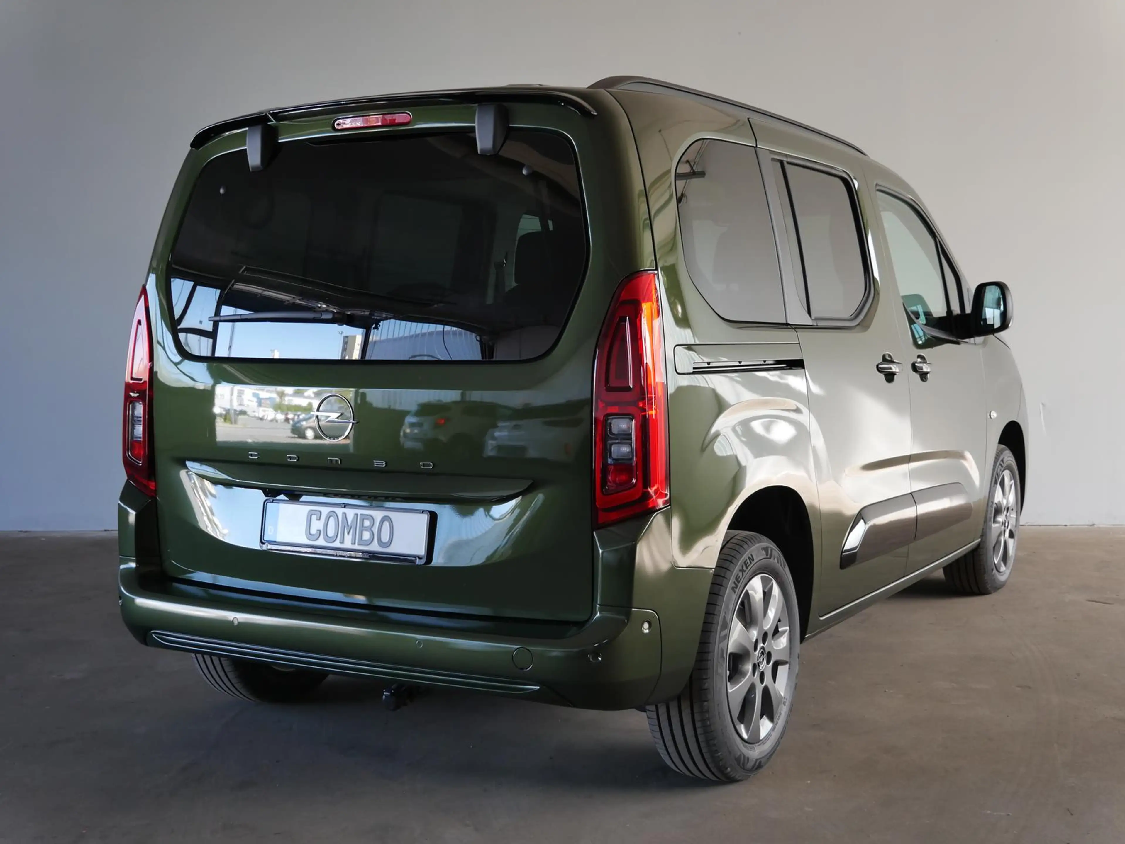 Opel Combo GS 1.5 Diesel AT | Navi | Pano | SHZ | RFK — photo 7