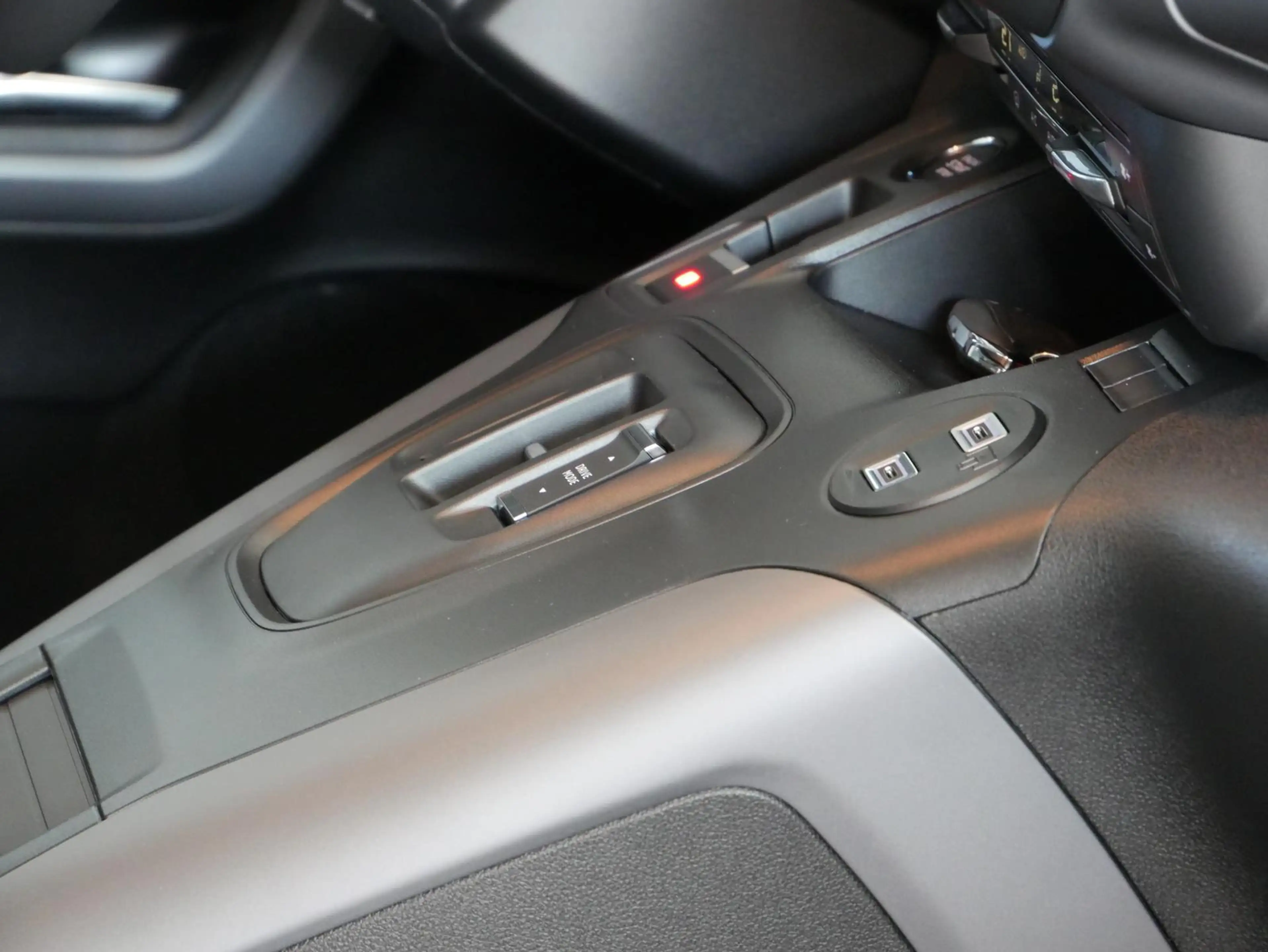 Opel Combo GS 1.5 Diesel AT | Navi | Pano | SHZ | RFK — photo 11