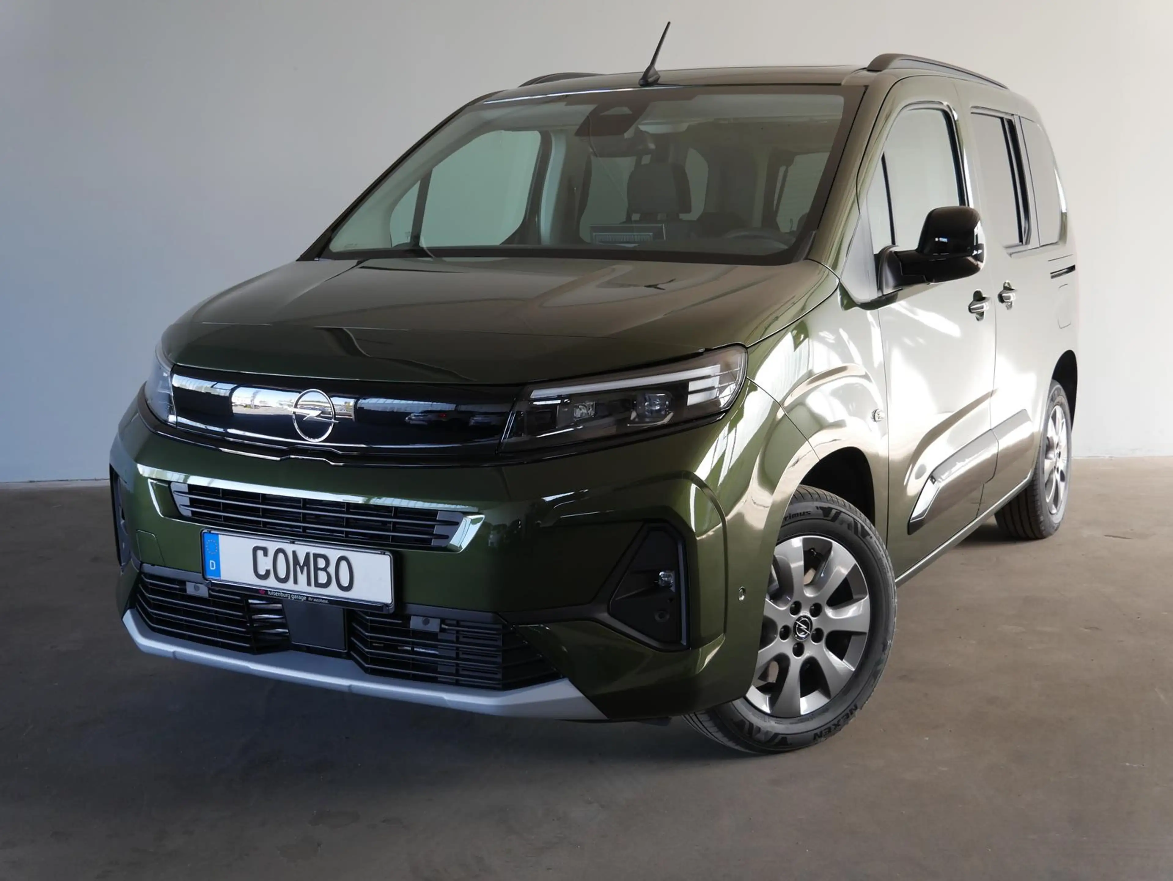 Opel Combo GS 1.5 Diesel AT | Navi | Pano | SHZ | RFK — photo 2