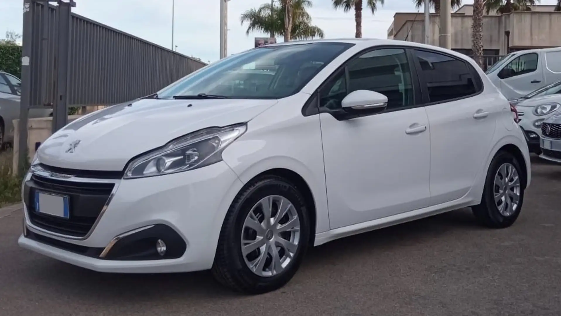 Peugeot 208 5p 1.6 BlueHdi 75cv N1 Bianco - 2