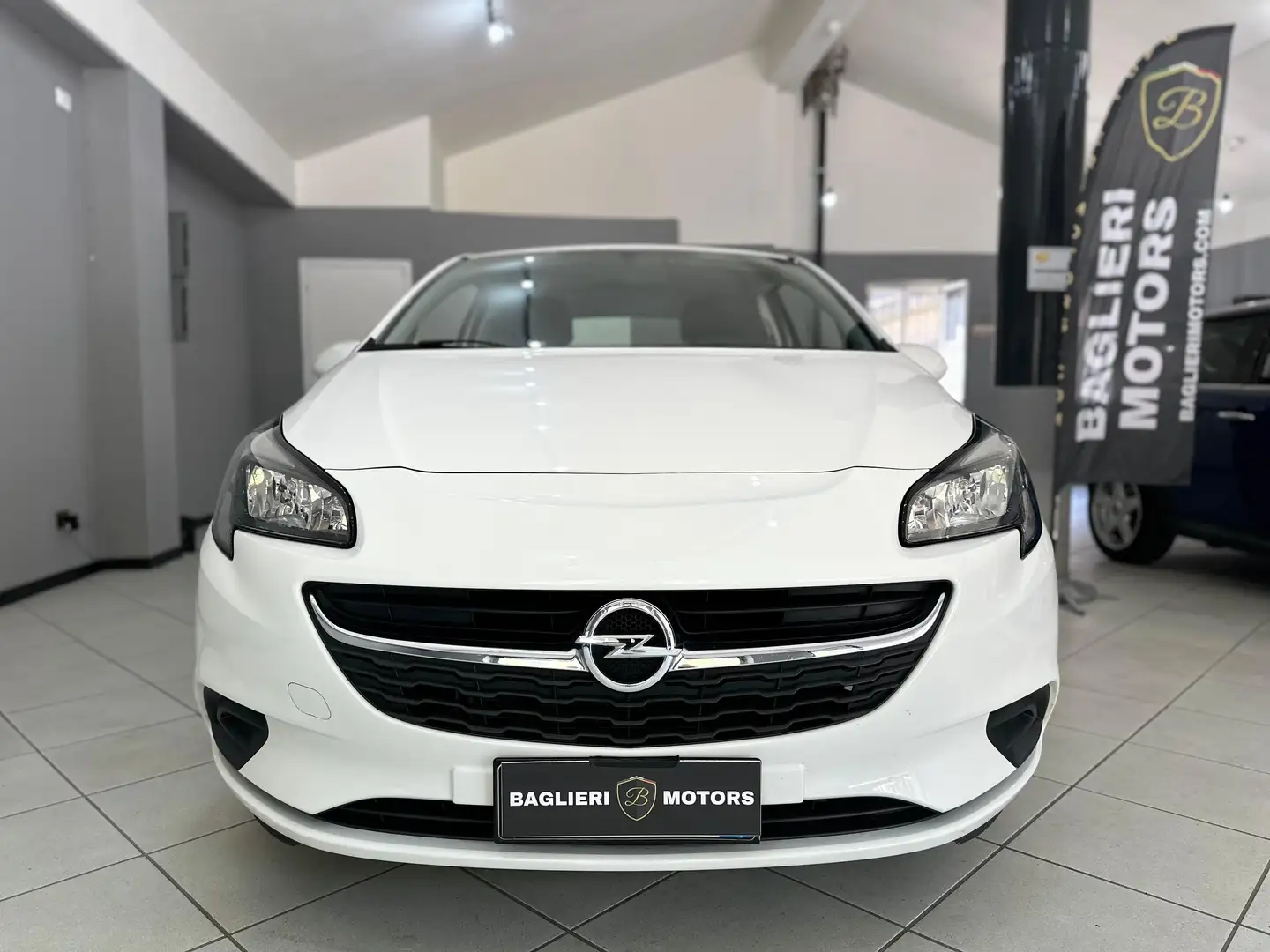 Opel Corsa Corsa V 2015 3p 1.2 NEOPATENTATI Blanco - 2