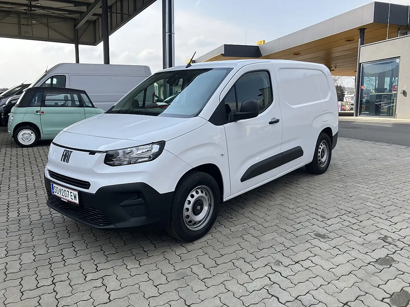Fiat E-Doblo e-Doblo Kastenwagen Batterie 50 kWh XL erh. Nut... Weiß - 1