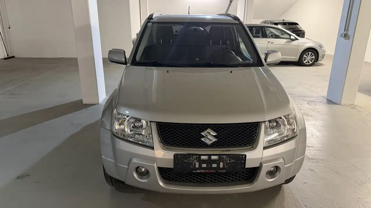 Suzuki Grand Vitara Grand 1,9 DDiS special ++