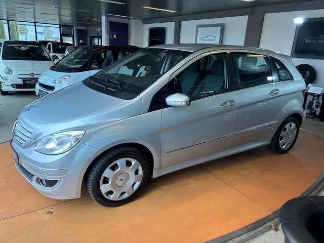 Mercedes-Benz B 200 /Autom./81TKM/PDC/MFL/Klima