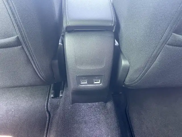 Peugeot 2008 view 12