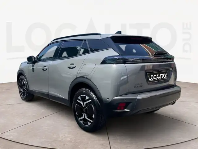 Peugeot 2008 view 5