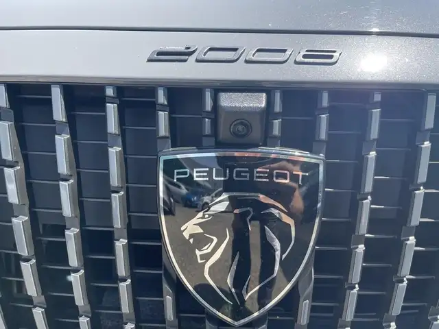Peugeot 2008 view 14