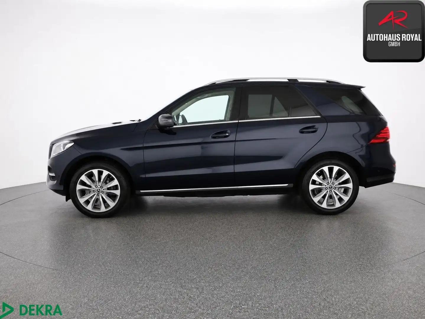 Mercedes-Benz GLE 500 4M PANO,360°,MASSAGE,HARMAN/K,DISTRONIC Blau - 2