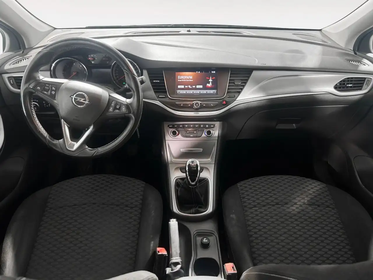 2017 Opel Astra 1.6CDTi S/S Selective 110, photograph 9