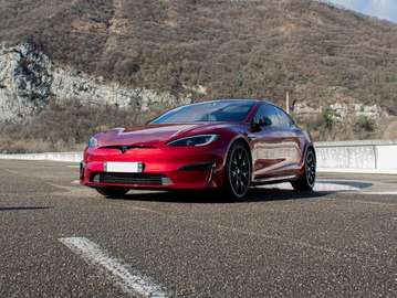 MODEL S Plaid 1020CH