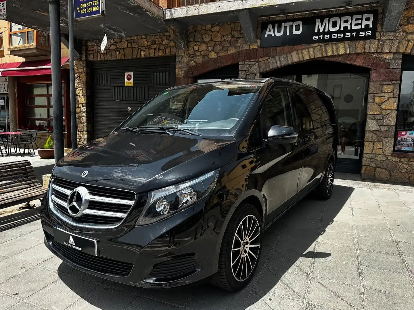 Mercedes-Benz V 220 220d Compacto Avantgarde 7G-Tronic Zwart - 2