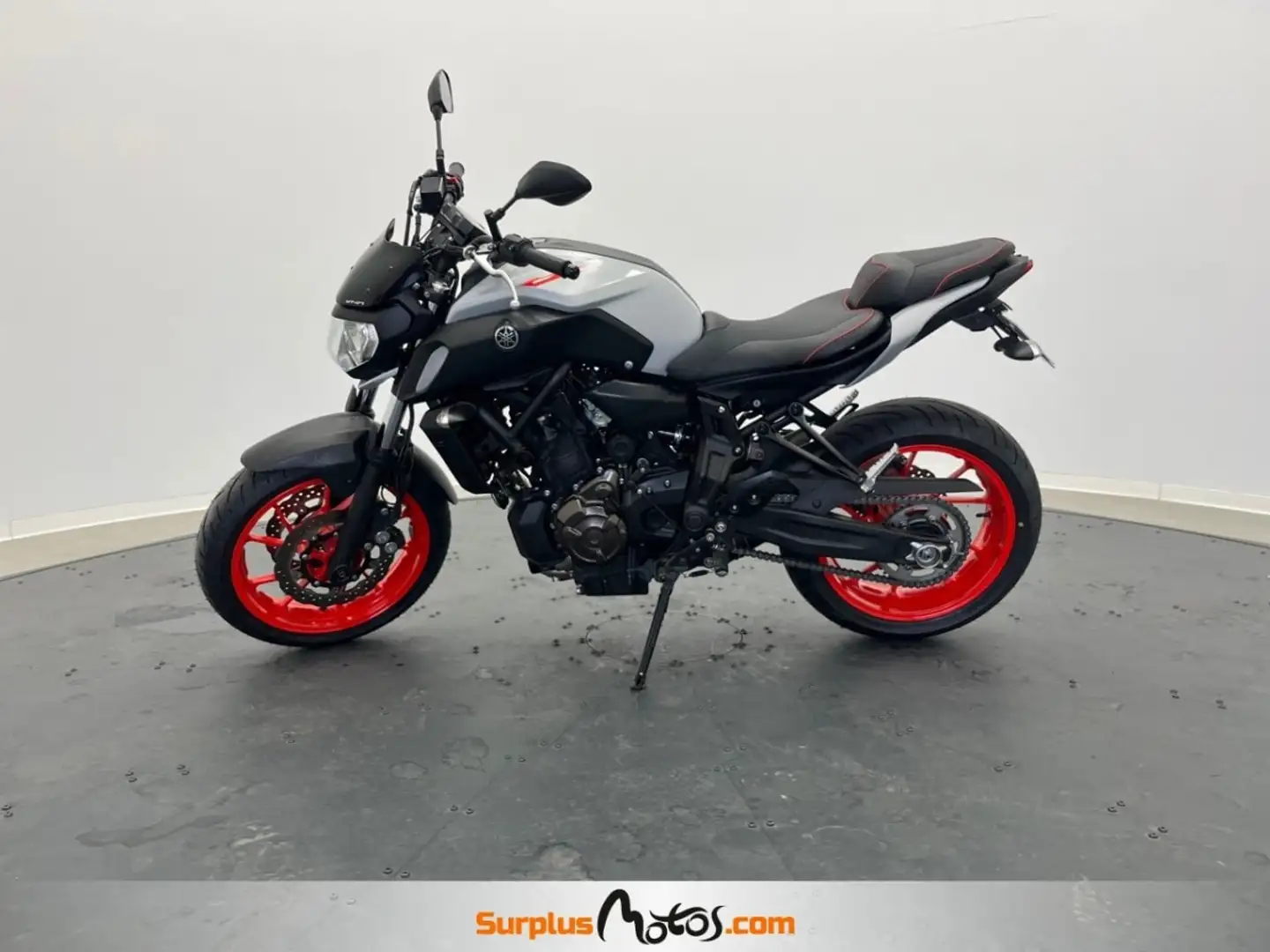 Yamaha MT-07 MT-07 A2 Gris - 2