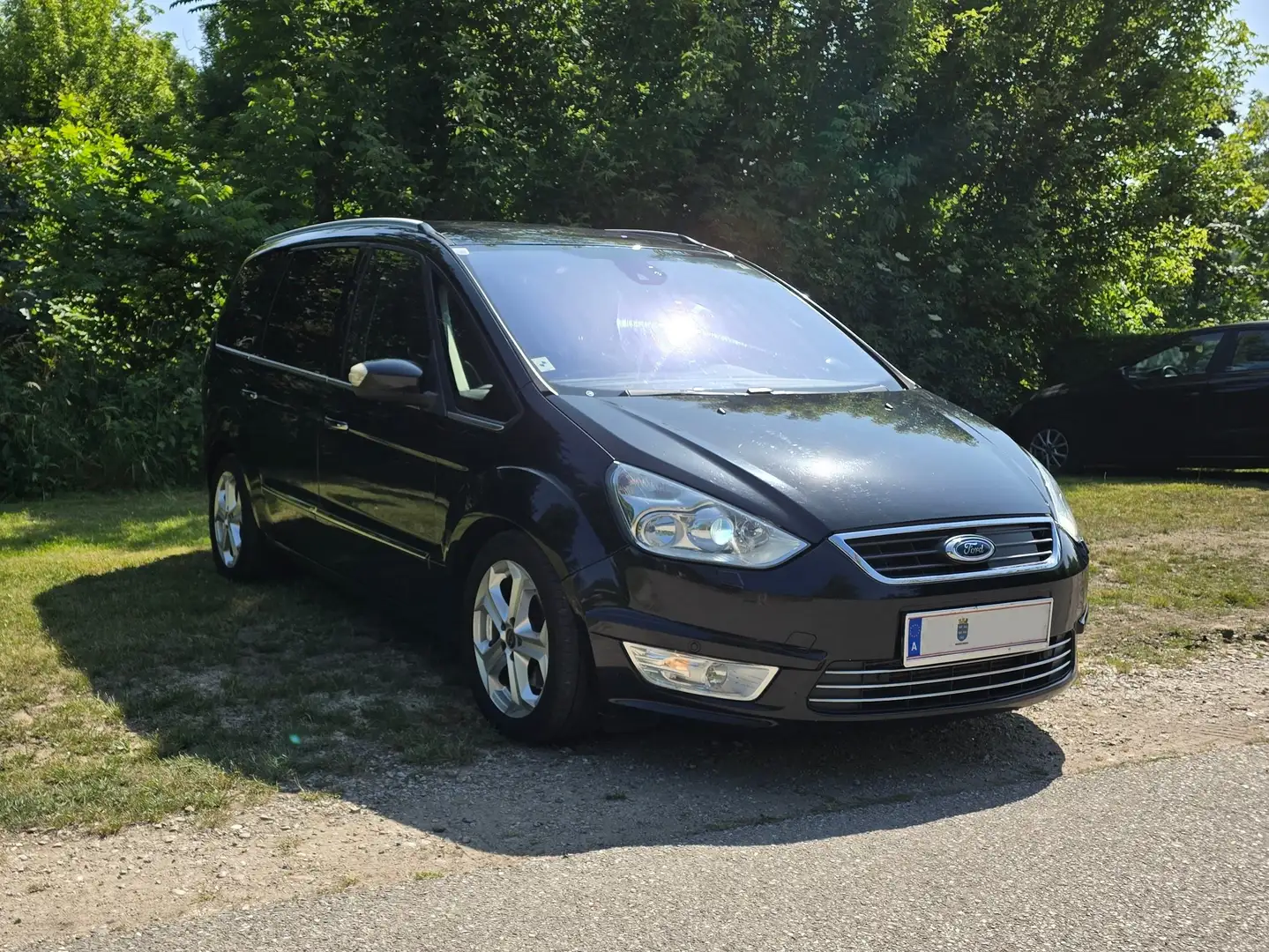 Ford Galaxy Titanium 2,2TDCi DPF Aut., VOLLAUSSTATTUNG Schwarz - 1