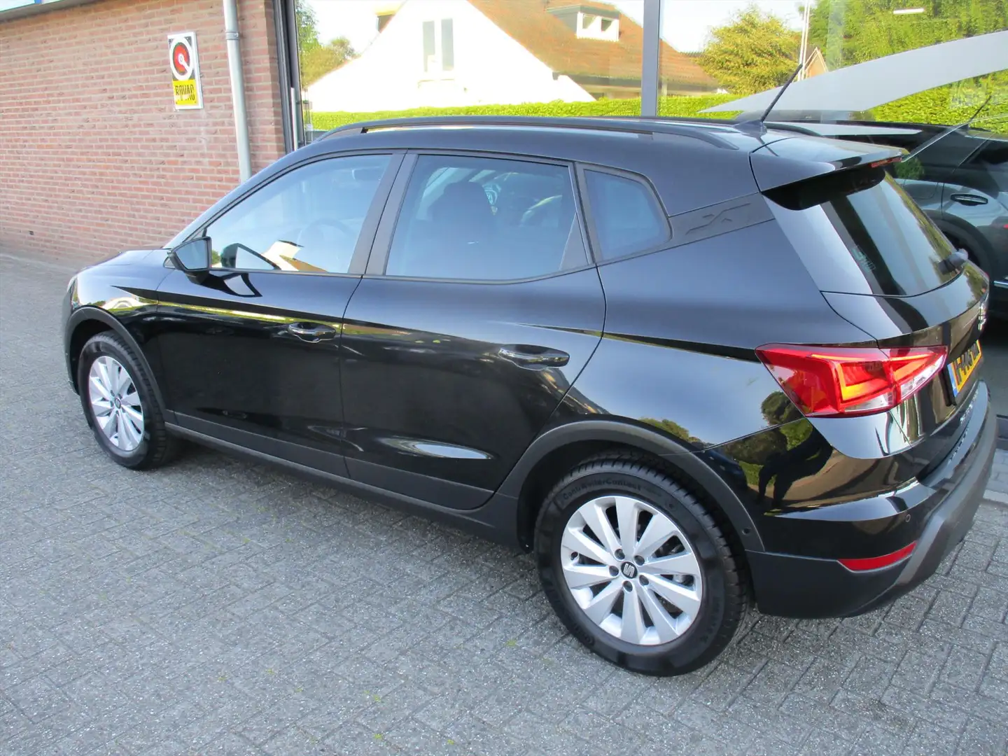 SEAT Arona 1.0 TSI 115pk Xcellence Business Intense Negro - 2