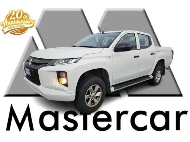 Mitsubishi L200 L200 doppia cab 2.3d Invite Connect 4wd 150cv - GF126CA