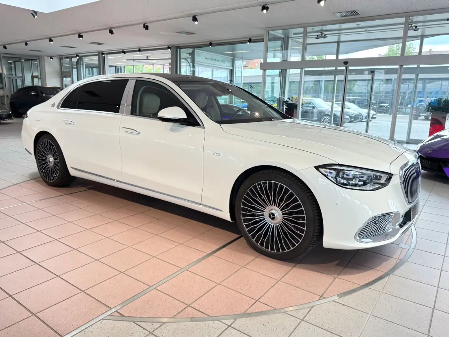Mercedes-Benz S 680 Maybach Alb - 2