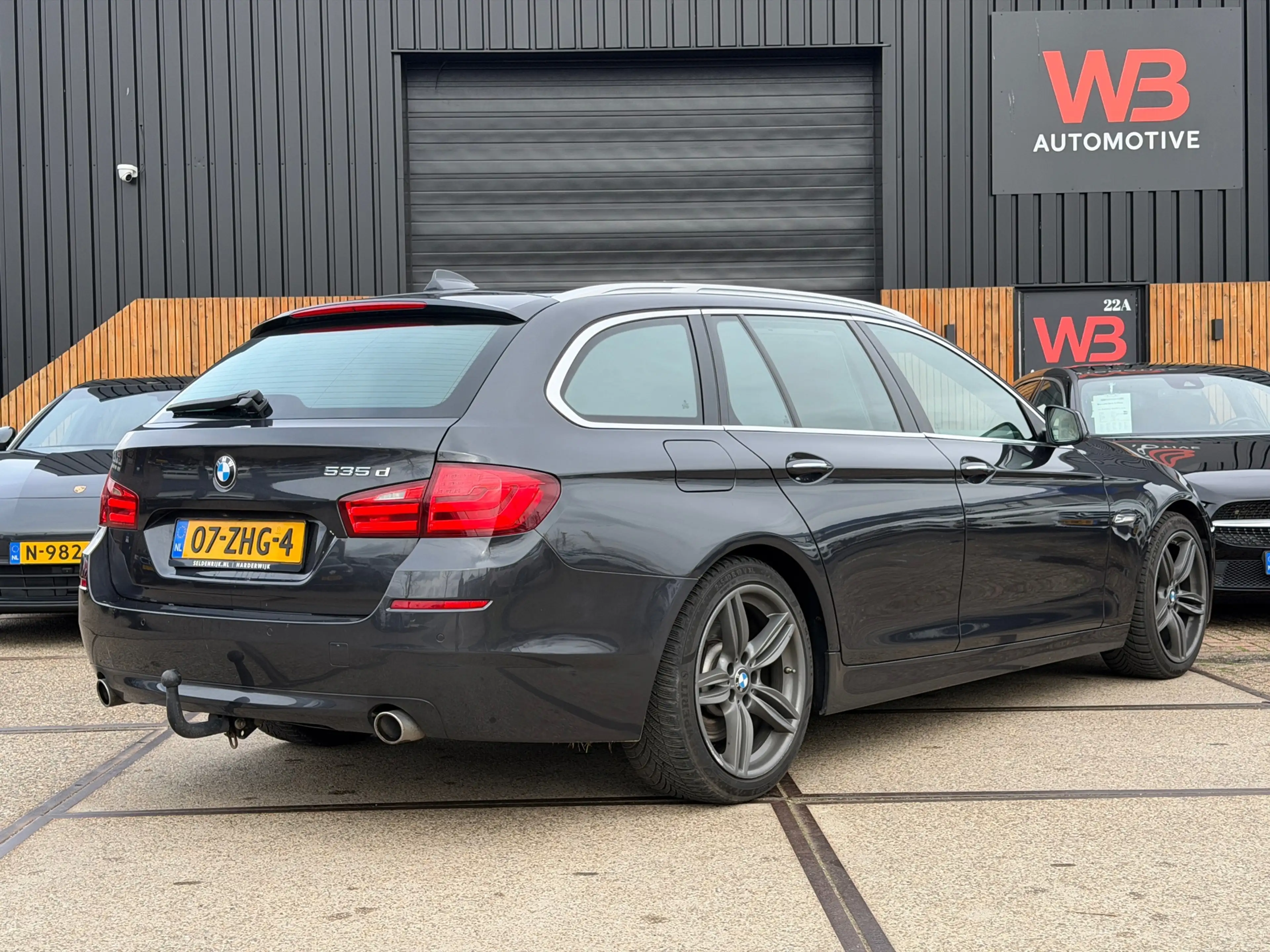 BMW 535 5-serie Touring 535d Upgrade Edition Pano Leder PD — photo 5