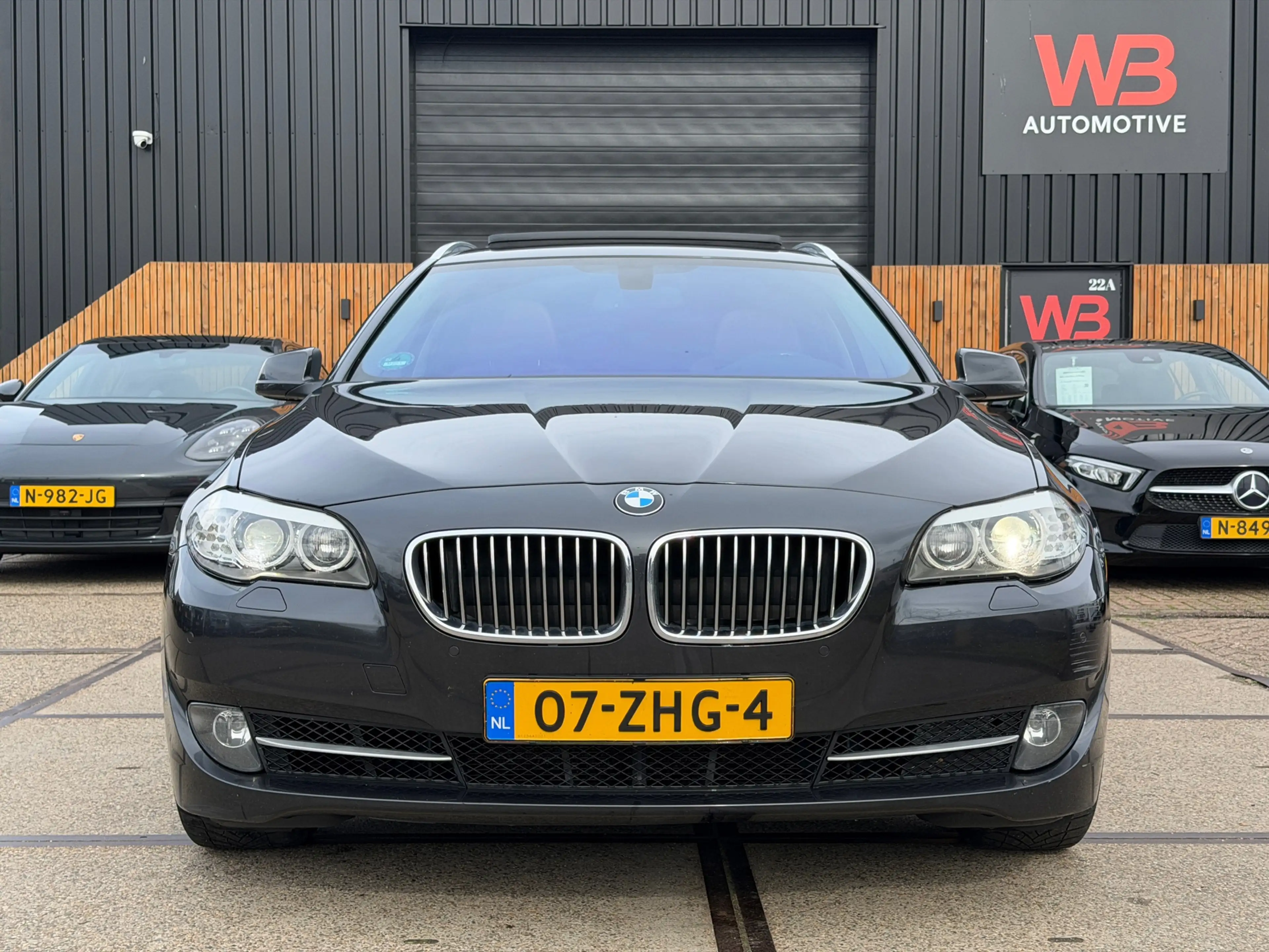 BMW 535 5-serie Touring 535d Upgrade Edition Pano Leder PD — photo 8
