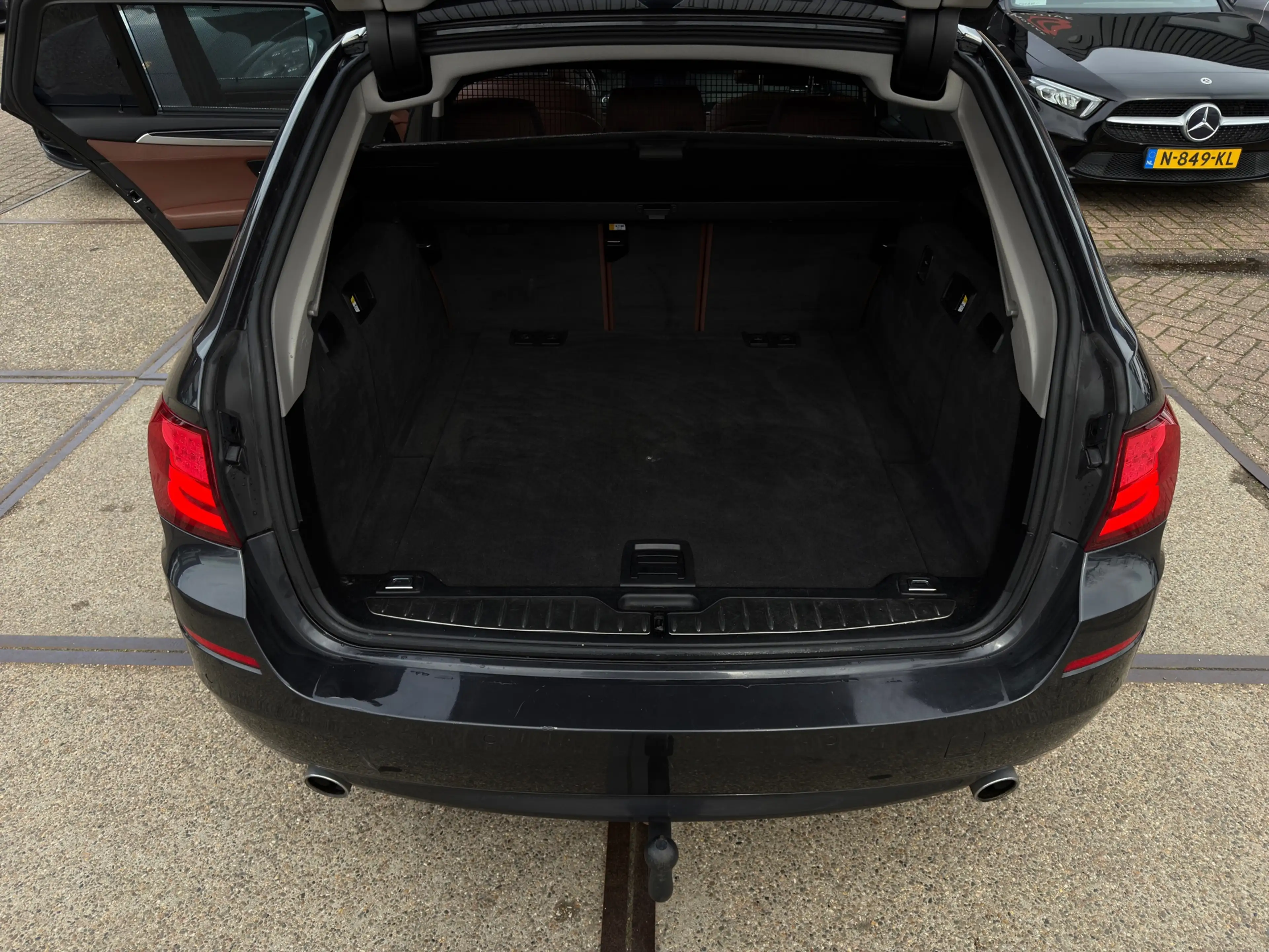 BMW 535 5-serie Touring 535d Upgrade Edition Pano Leder PD — photo 29