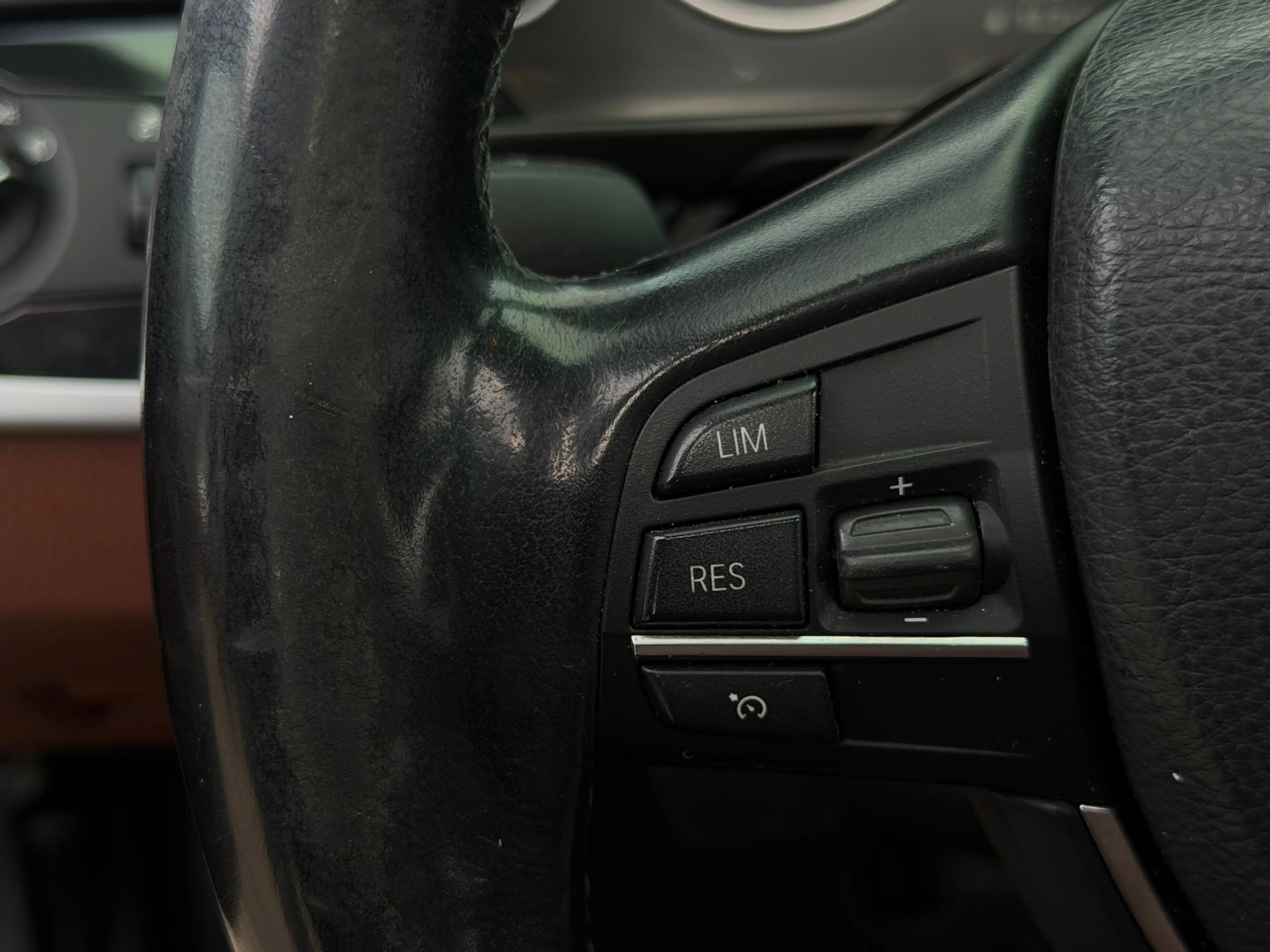 BMW 535 5-serie Touring 535d Upgrade Edition Pano Leder PD — photo 23