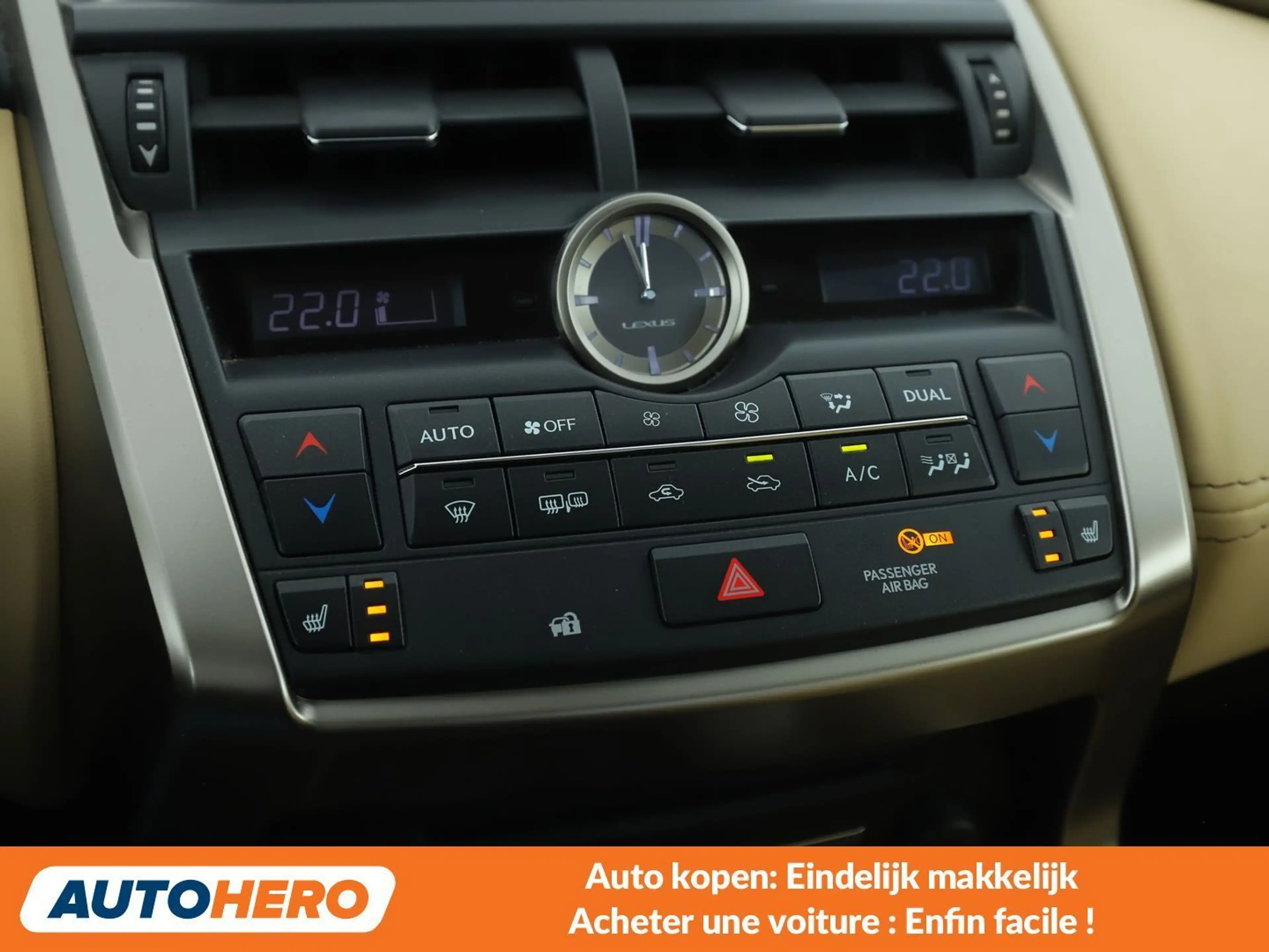 Lexus NX 300h NX 300h E-Four Executive Line — photo 14