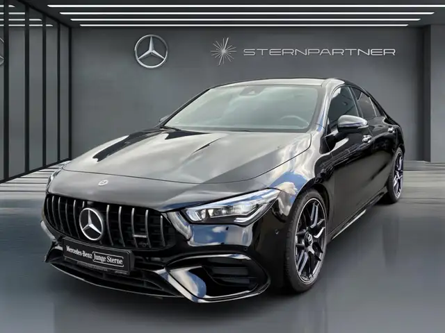 Mercedes-Benz CLA 45 AMG