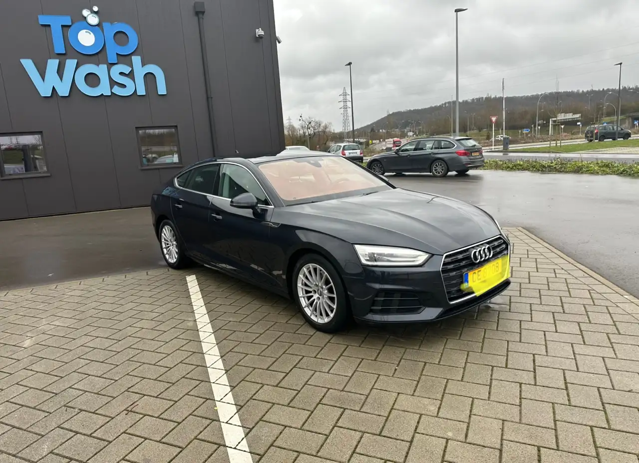 Sportback 2.0 TDI 1-prop carnet Audi