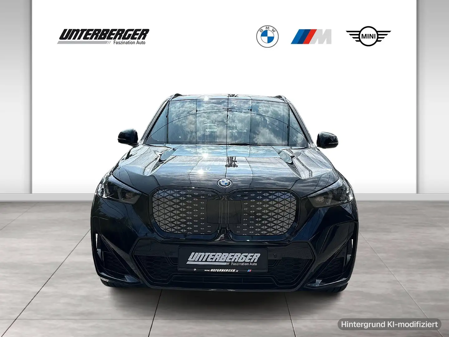 BMW iX1 eDrive20 1,99% Fixzinsaktion bis 30.09.2026 M Spor Schwarz - 2