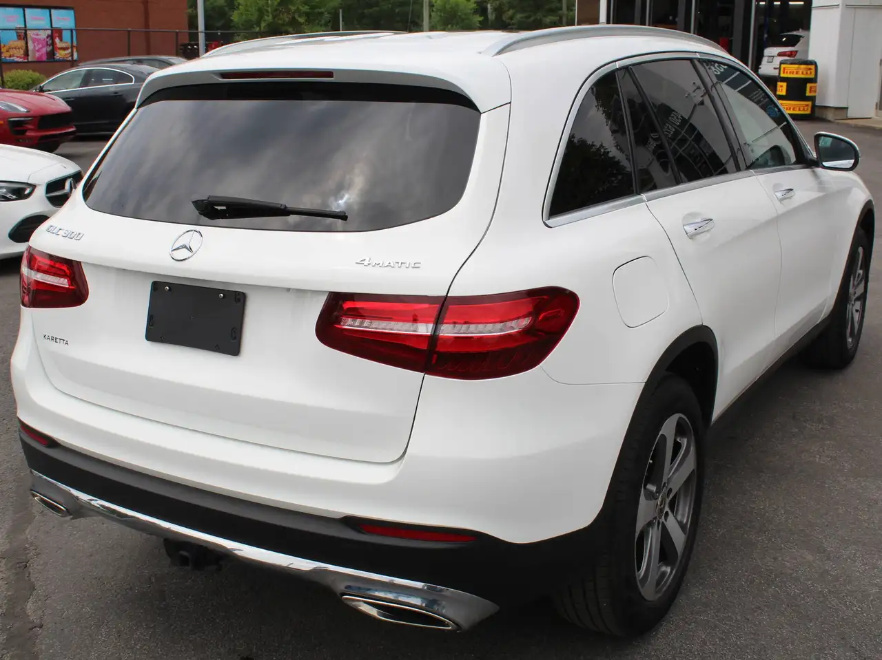 Mercedes-Benz GLC снимка Mercedes-Benz GLC