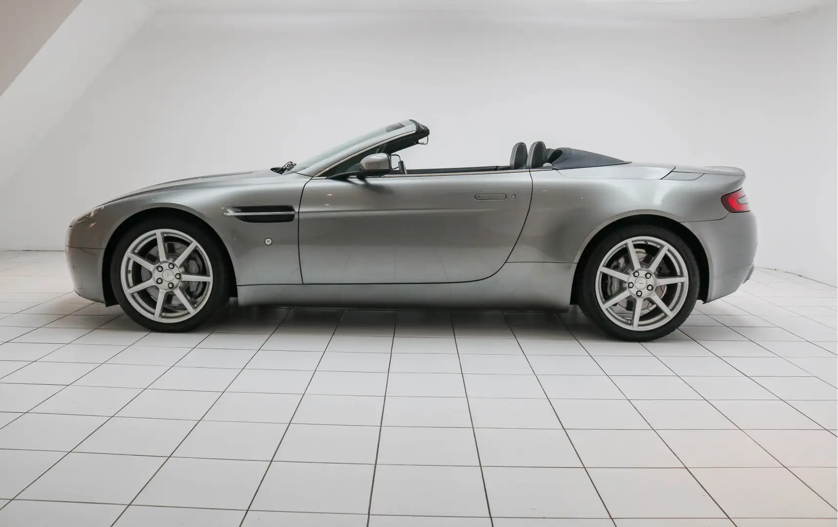 Aston Martin Vantage V8 Roadster 4.3 V8 Sportshift * 38k km * Perfect c Zilver - 2