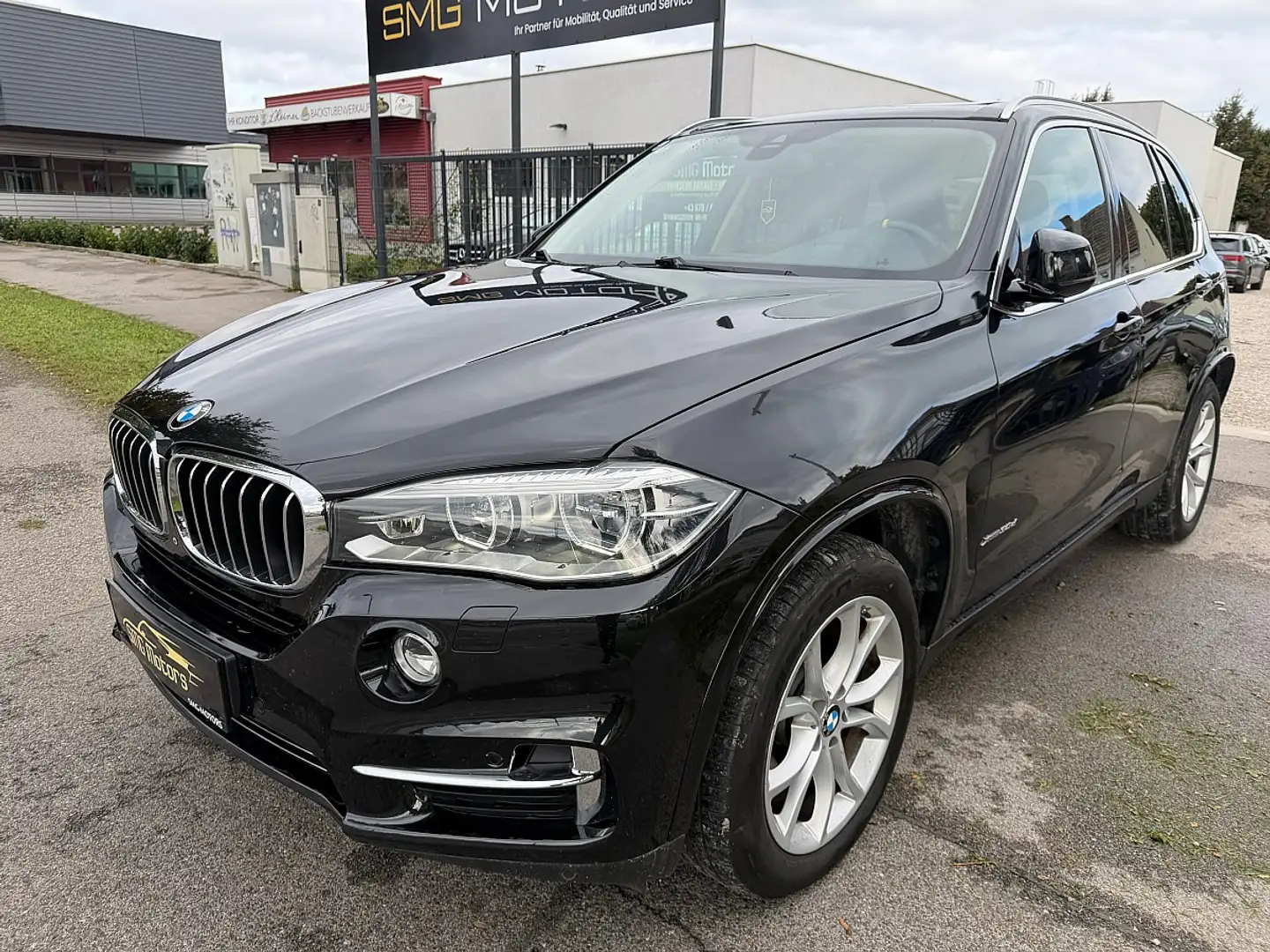 BMW X5 xDrive30d Österreich-Paket Aut.PANO/FRONT KAMER... Schwarz - 2