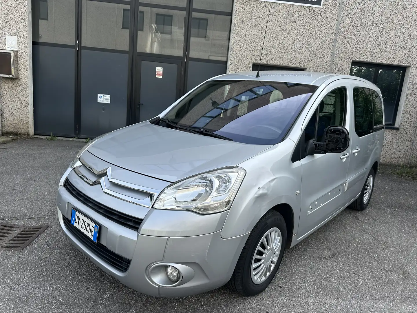 Citroen Berlingo 1.6 hdi Multispace 90cv fap - 2
