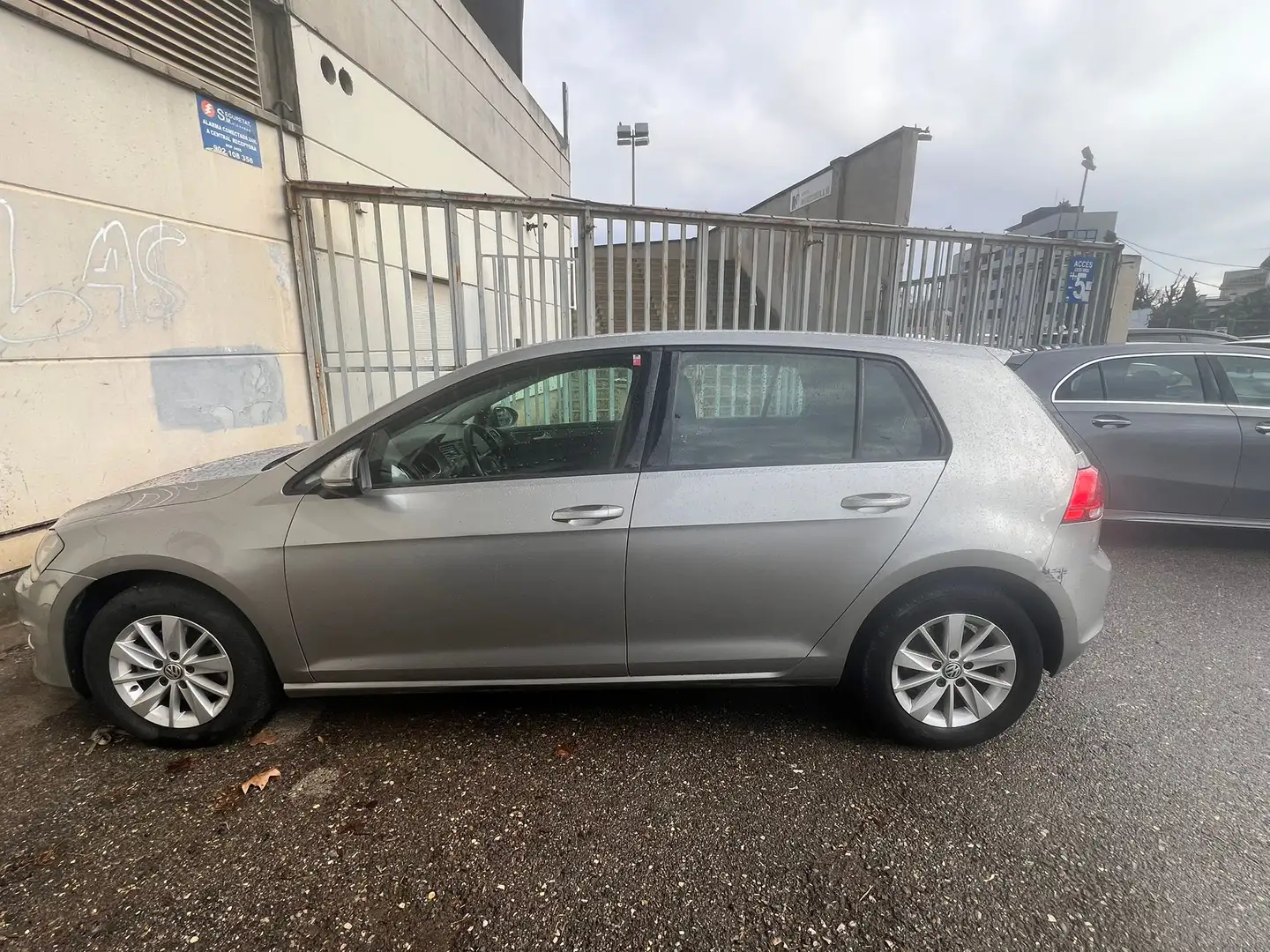 Volkswagen Golf Golf 1.6TDI CR BMT Advance DSG 105 Advance Gris - 1