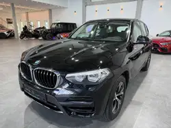 Bmw X3 xDrive 20 d*LED*Business Paket*8 Fach*PDC