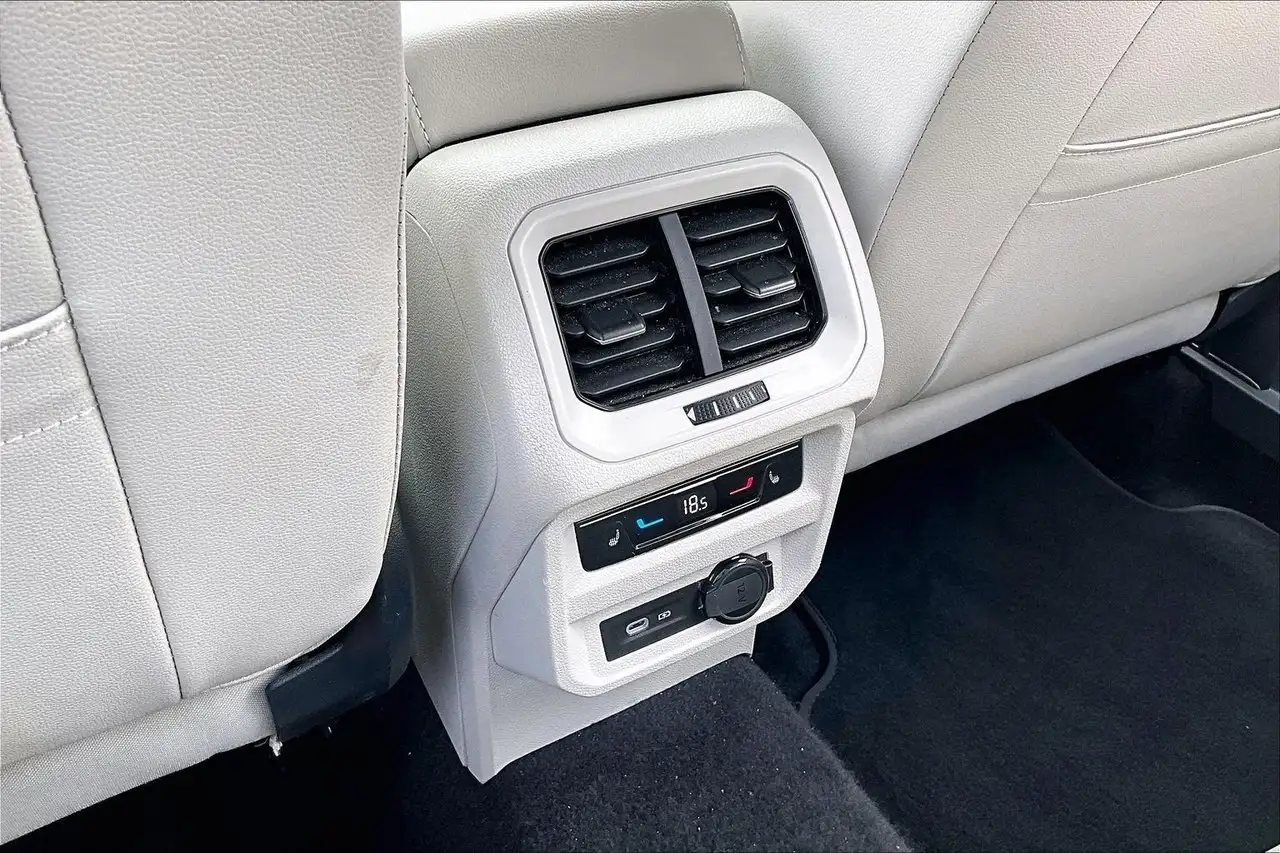 Volkswagen Tiguan снимка Volkswagen Tiguan