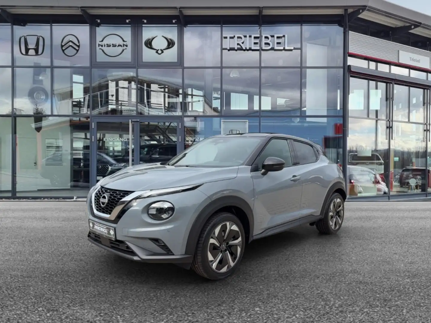 Nissan Juke N-Connecta LED* ALU19* Navi* RFK* AAC* SHZ* Grigio - 2