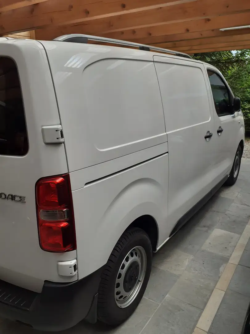 Toyota Proace 2,0 D 120 Kastenwagen M Weiß - 2