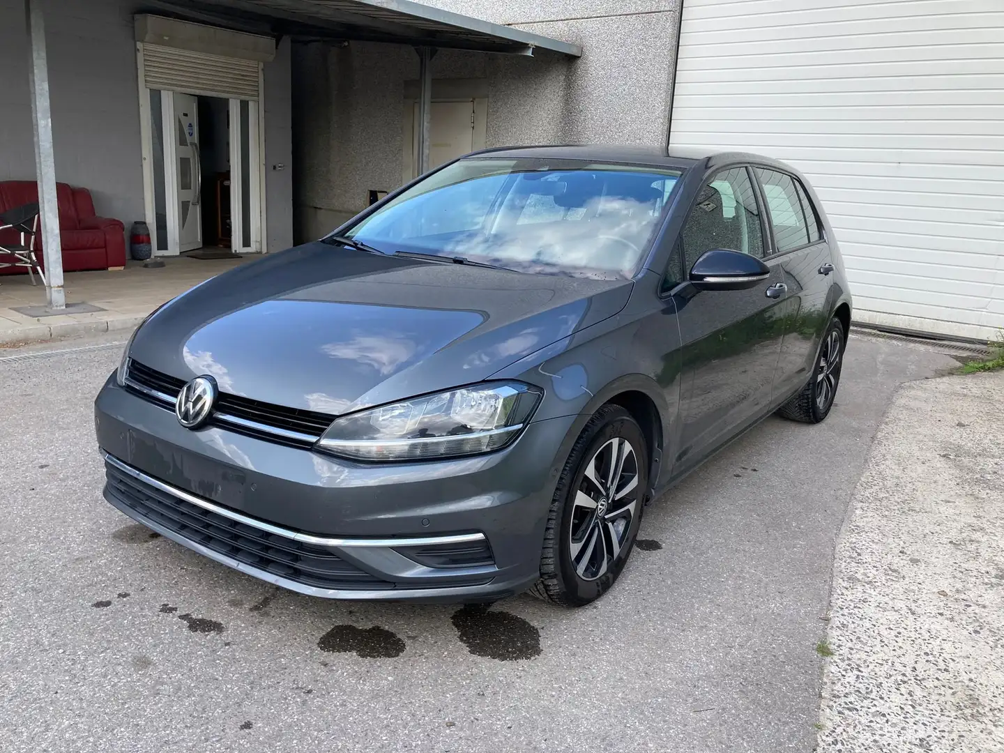 Volkswagen Golf Golf 1.6 TDi Comfortline DSG) prete a immatricule Grijs - 2