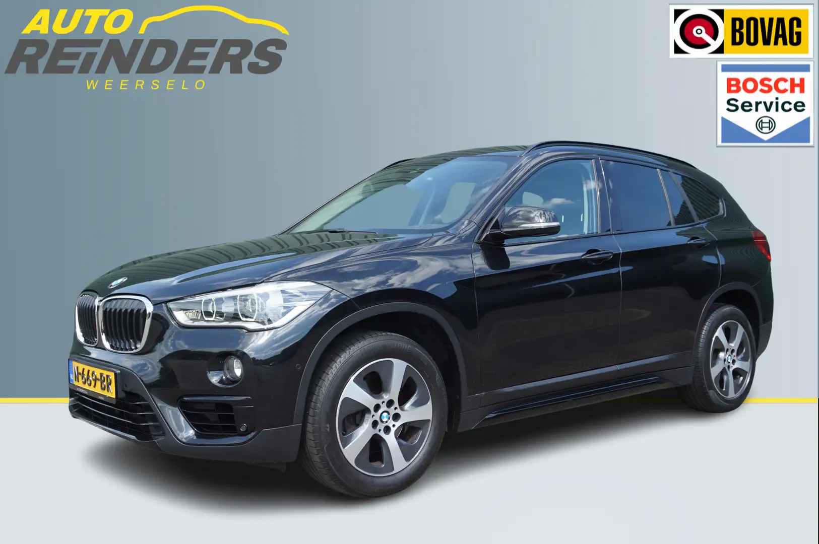 BMW X1 sDrive18i High Executive Automaat + Leer/ Camera/ Zwart - 1