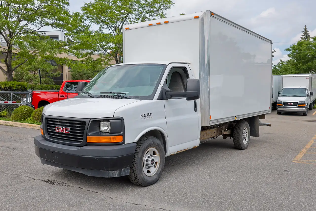2017 GMC Savana