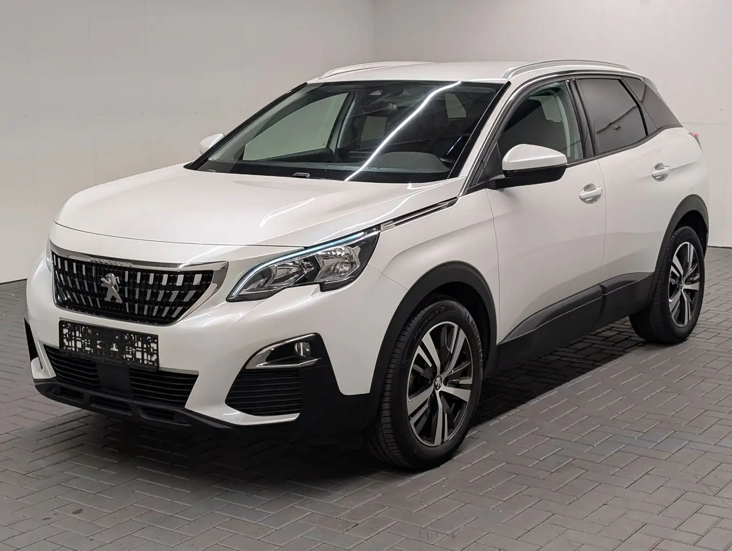 Peugeot 3008 Active Carplay/SHZ/PDC/Tempom./18 LM Weiß - 1